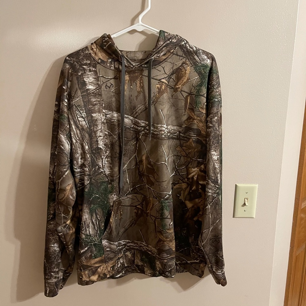 Real tree sweatshirt